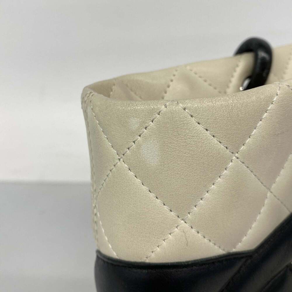 CHANEL Black Lambskin Leather Tote Bag - Picture 6 of 13